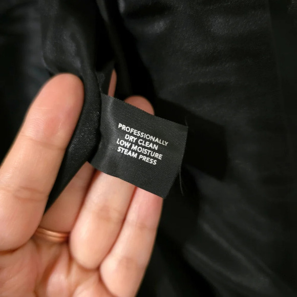 Vintage ANNE KLEIN Single Breasted Short Peacoat in Dark Charcoal, 100% Wool - Picture 12 of 14